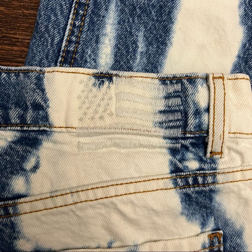 Revice ex boyfriend in bright lights bleach tie dye jeans - Picture 3 of 13